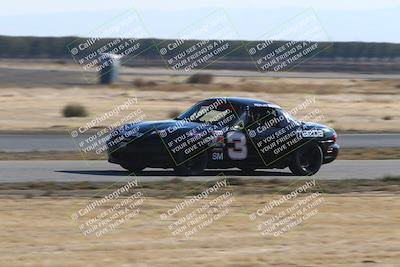 media/Nov-17-2024-CalClub SCCA (Sun) [[5252d9c58e]]/Around the Pits/